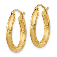 Load image into Gallery viewer, LADIES'S EARRING - HOOPS | TC290