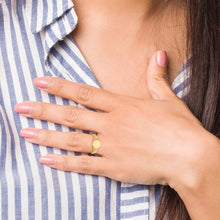 Load image into Gallery viewer, LADIES&#39;S RING - CLASSIC | CH202
