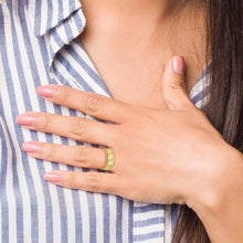 Load image into Gallery viewer, LADIES&#39;S RING - CLASSIC | R739
